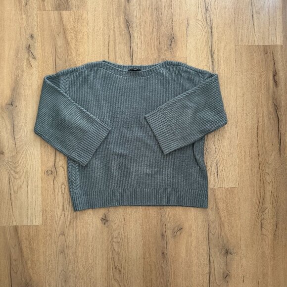 Ann Taylor Sweaters - Ann Taylor Cable Knit Side Sweater